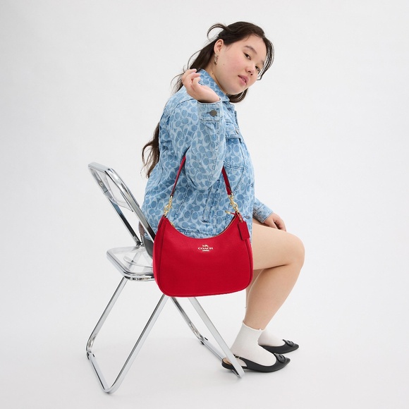 Teri Hobo Bag - Picture 4 of 4